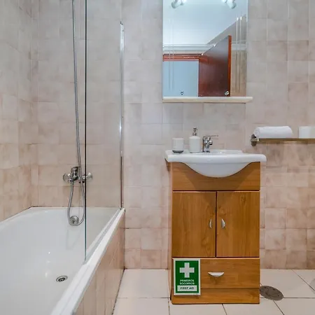 Lovely 1bed Flat Short Walk To The Marina Vilamoura * クアルテイラ