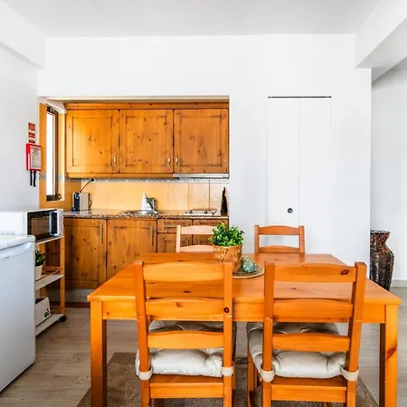 Lovely 1bed Flat Short Walk To The Marina Vilamoura Apartment *