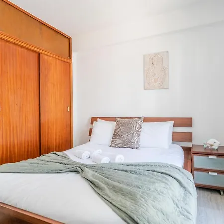 Lovely 1bed Flat Short Walk To The Marina Vilamoura Apartment