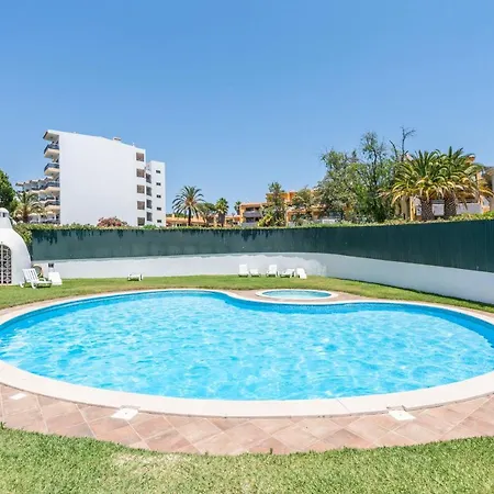 Lovely 1bed Flat Short Walk To The Marina Vilamoura * Quarteira